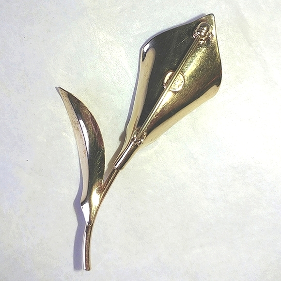 1960s GF LILY PIN BROOCH - SIGNED ROYLN GOLD-FILLED - Picture 4 of 6